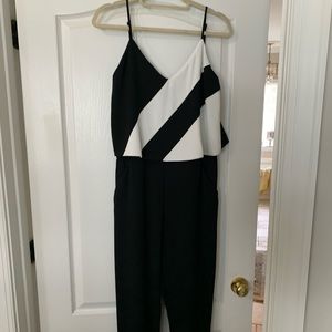 NWOT black/white Parker jogger jumpsuit